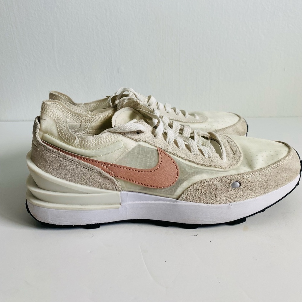Nike Waffle one Low top Sneaker Sail Rose whisper white Size 8.5 Suede - Picture 4 of 10